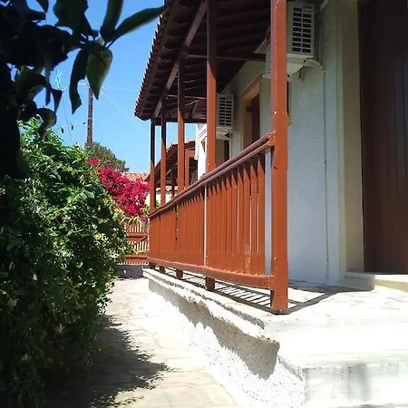 Konukevi Kyriaki Skopelos