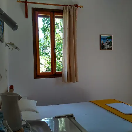 Kyriaki Konukevi Skopelos